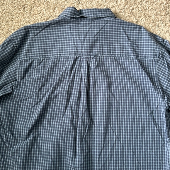 EUC Men’s Button Down The North Face Blue Checkered Long Sleeve Shirt Size XL - Picture 7 of 9